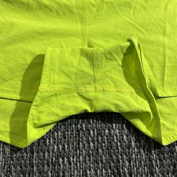 Lululemon Speed Up Short *2.5" - Picture 3 of 9